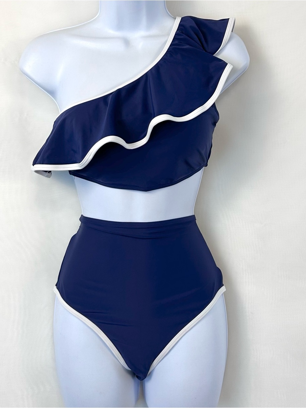 New Women’s 2 Piece One Shoulder High Waist Bikini Swimsuit / small